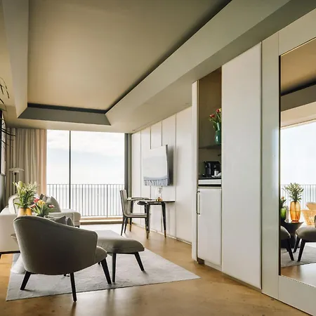 מלון The Reserve - Within Savoy Palace - The Leading Of The World 5*
